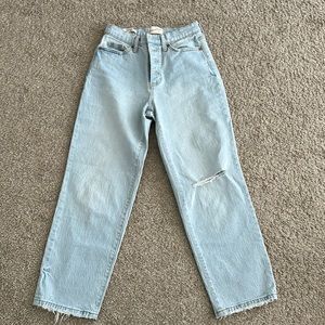 Universal Threads Women’s Extra High Rise Vintage Straight Jeans
